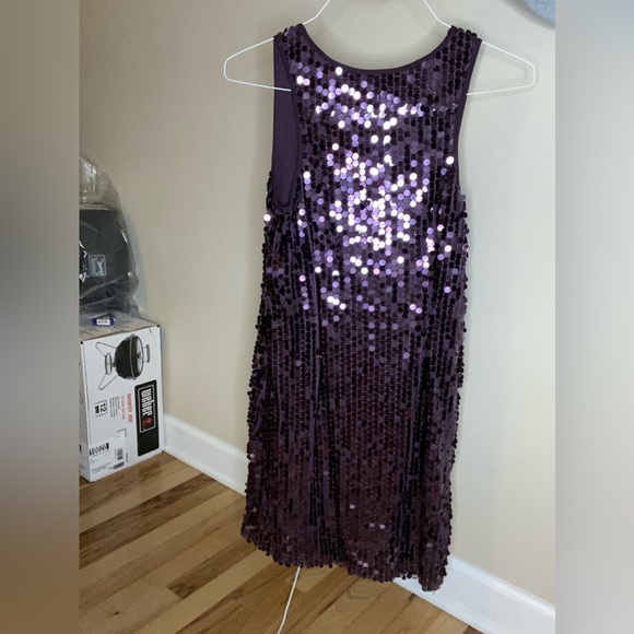 Size medium - Picture 2 of 3